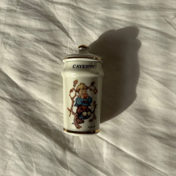 Mj Hummel Spice Jars - 7 - Picture 3 of 9